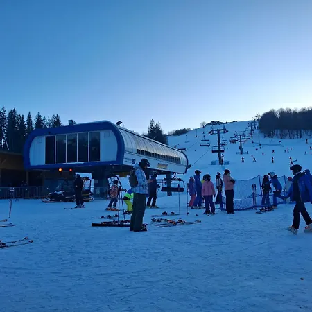 Z Widokiem ايستينبا