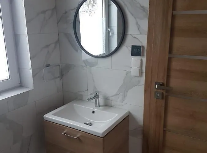 Z Widokiem ايستينبا